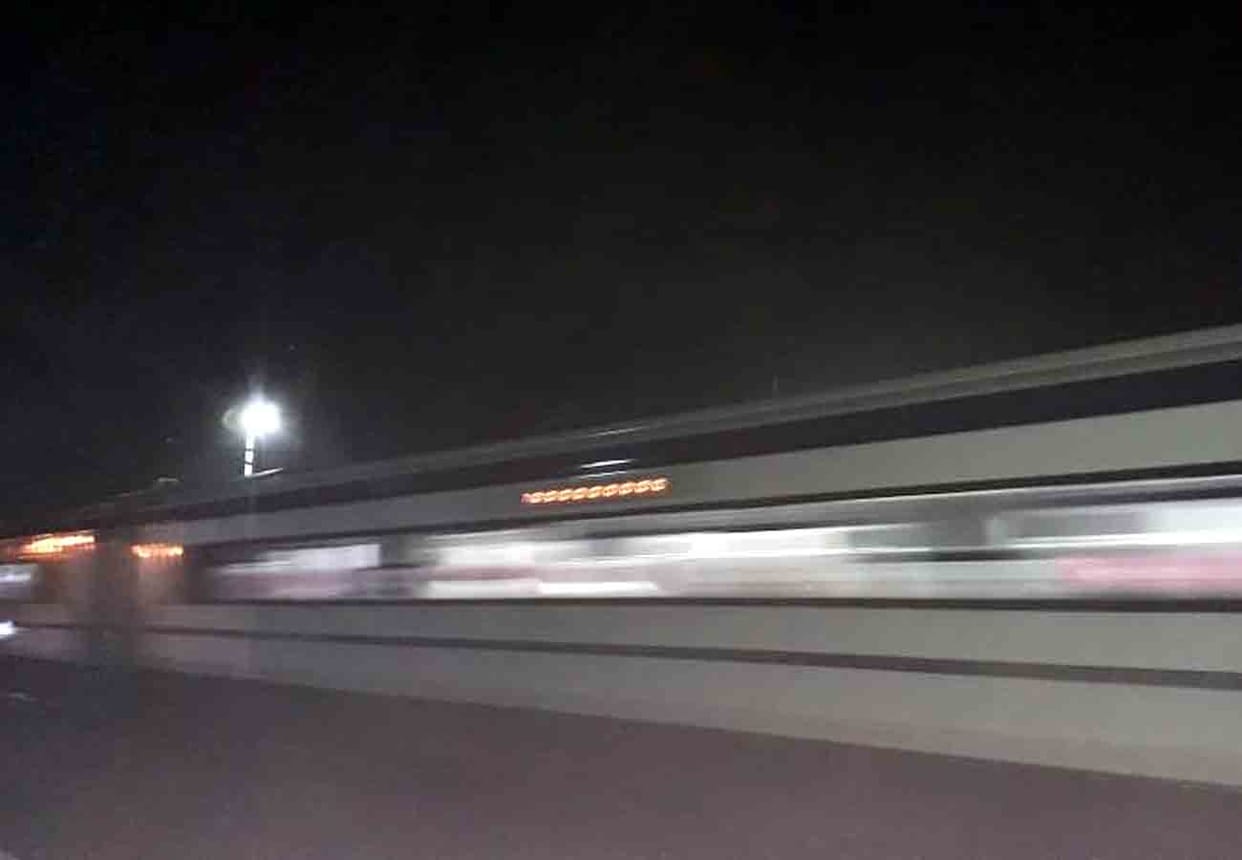 Bull collide Vande Bharat Express in jhinjhak kanpur dehat