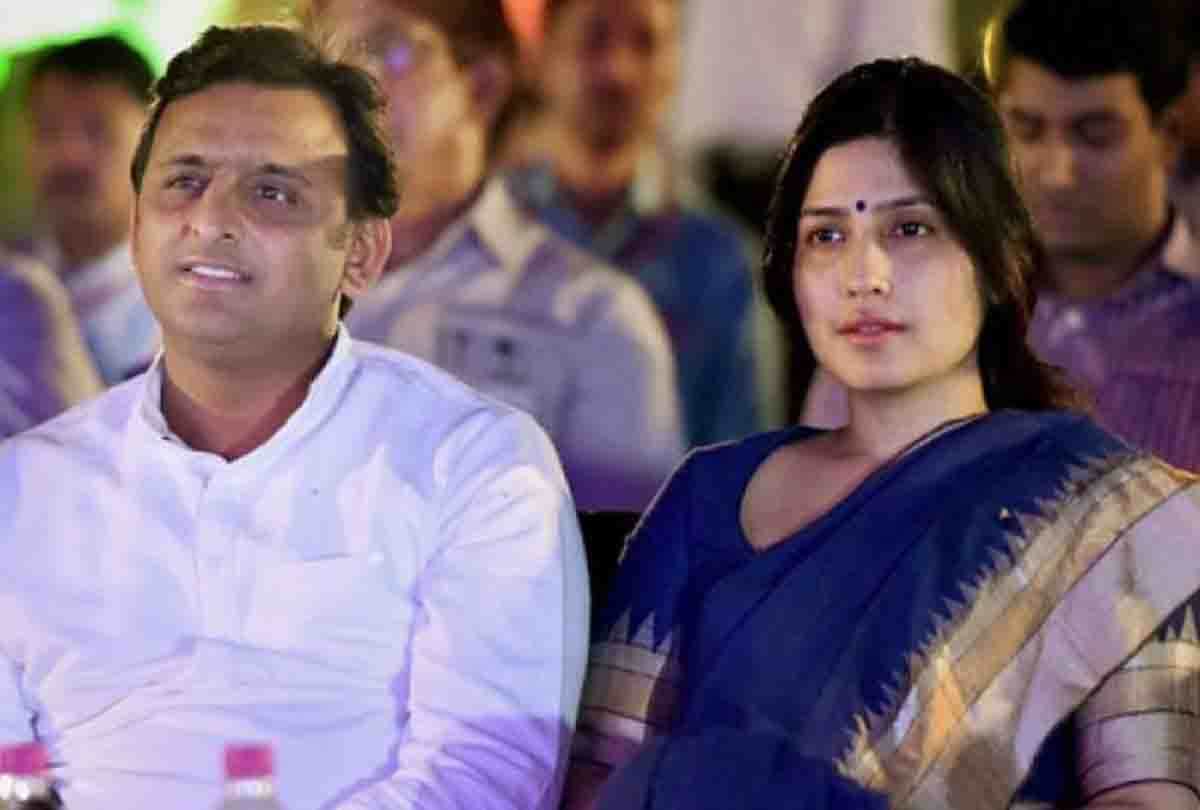 dimple yadav lost election because of touching mayawati feet