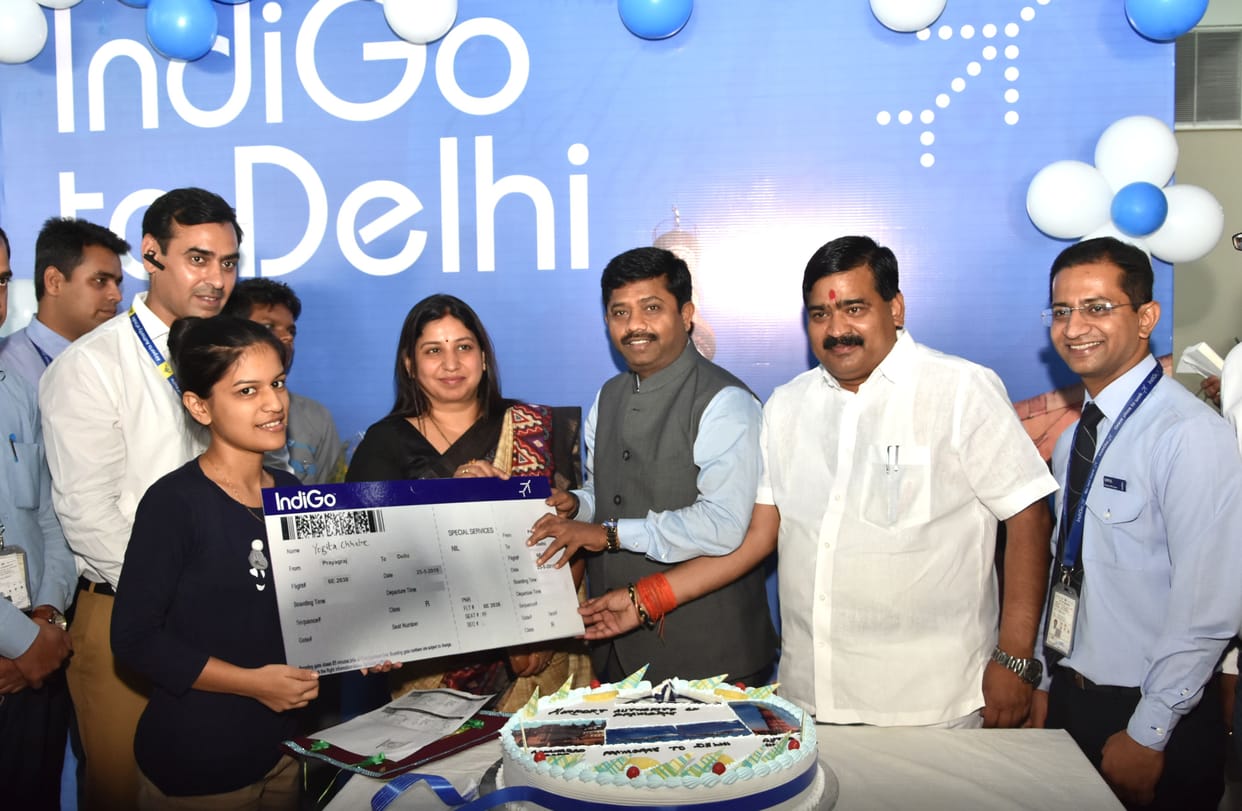 Better to get morning flight from Prayagraj to Delhi