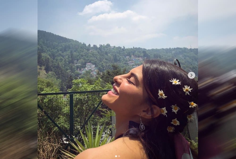 Jacqueline Fernandez arrives mahavatar babaji cave does meditation