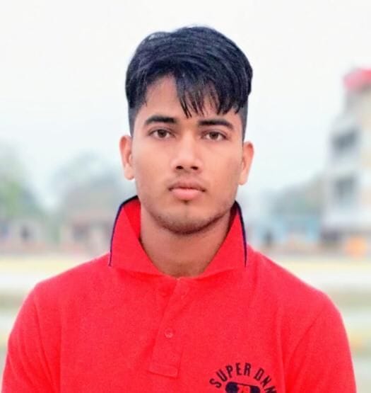 हरिहरपुर के रहने वाला है मनीष