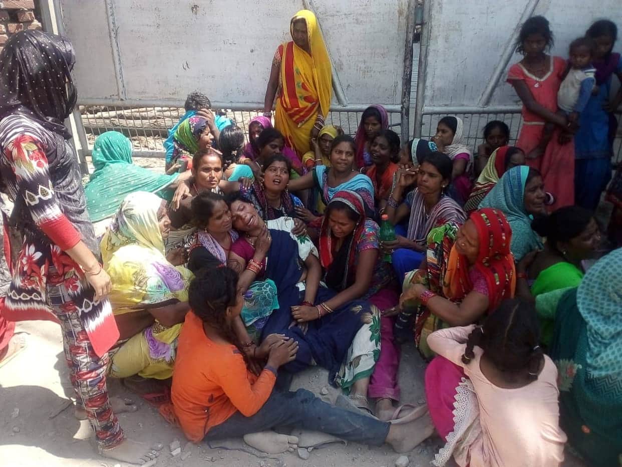 fast speed Container crushed Four girl in rudrapur