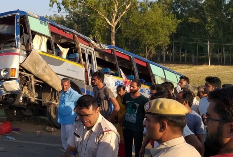 Three people died after bus overturns in Narwana