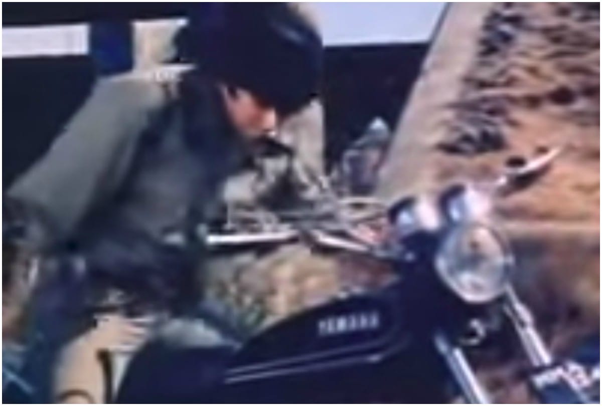 Veeru Devgan died Amitabh Bachchan one hand bike scene from Roti Kapada Aur Makaan make him famous