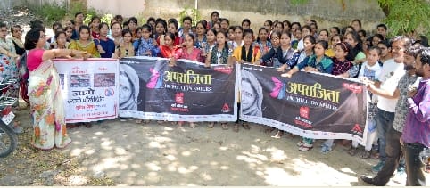 बेटियों ने ली शपथ, अब नहीं करेंगे पॉलिथीन का इस्तेमाल