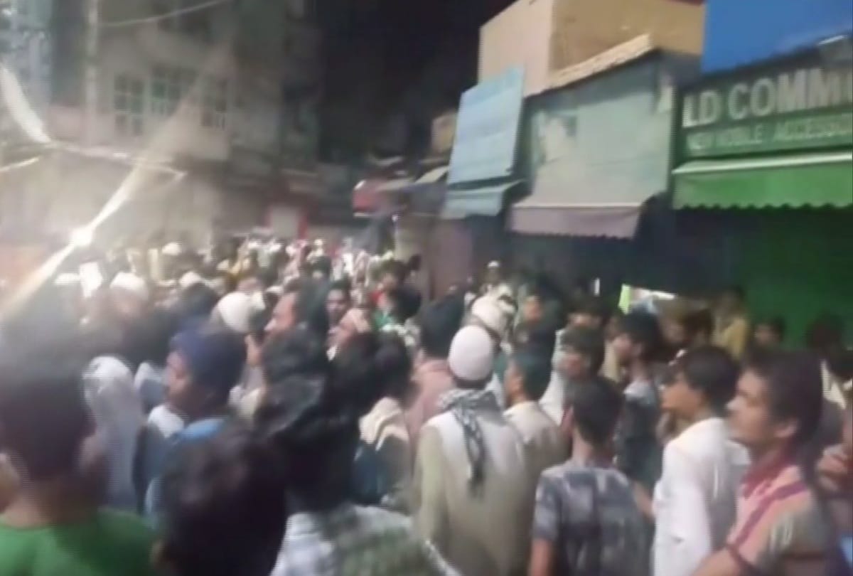 Comment on cap of a Muslim youth, force to chant jai shri ram, police identify accused cctv footage