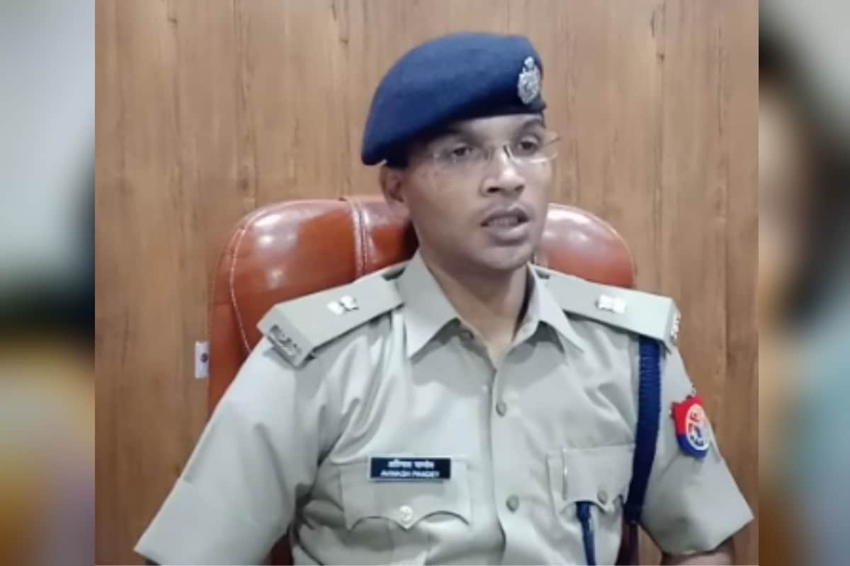 UP: woman dead body found wrapped in blanket in closed flat in Meerut
