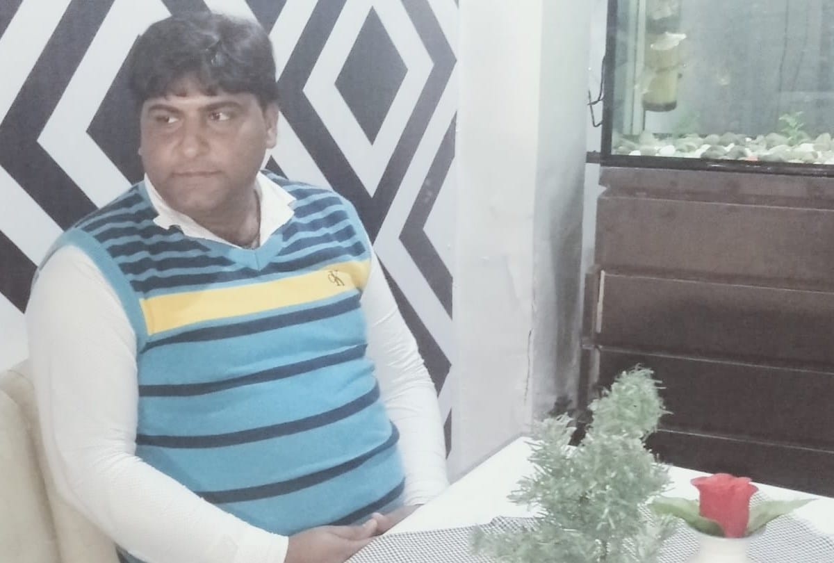 Shiv shankar damru wala bhajan by Folk singer Manoj