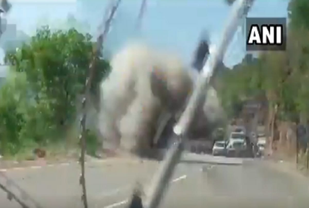 Jammu Kashmir: Suspicious IED found on Srinagar-Baramulla highway