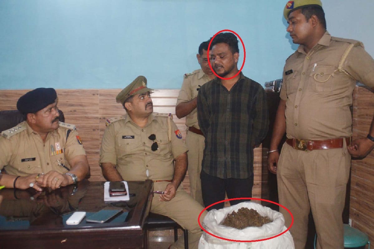 Baghpat police arrested the accused with 25 kg of ganja