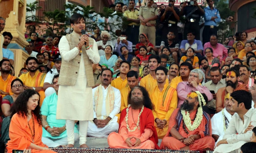 pm modi biopic special screening in ganga ghat rishikesh