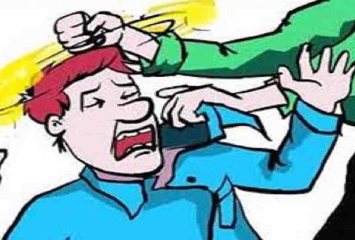 Loco pilot attacked in Agra beaten with sticks while returning home from duty