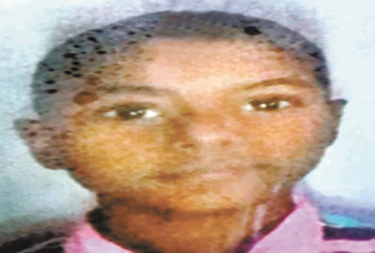 Teenage death due to drowning in canal