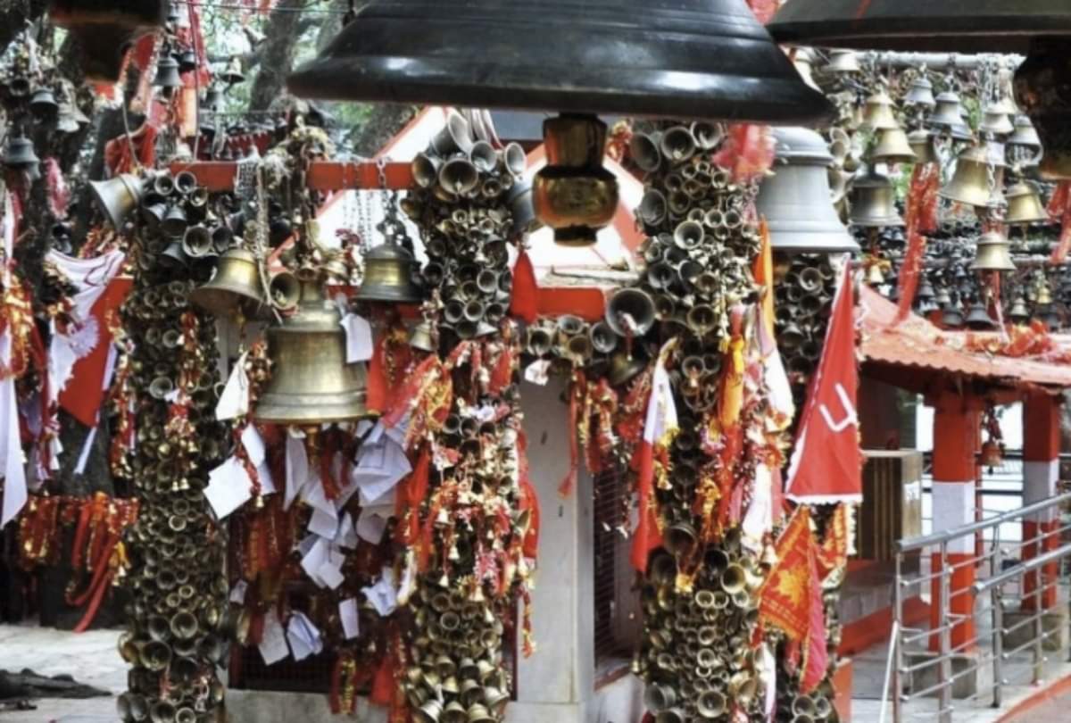 Uttarakhand Golu devta temple people write letter for solve their problems