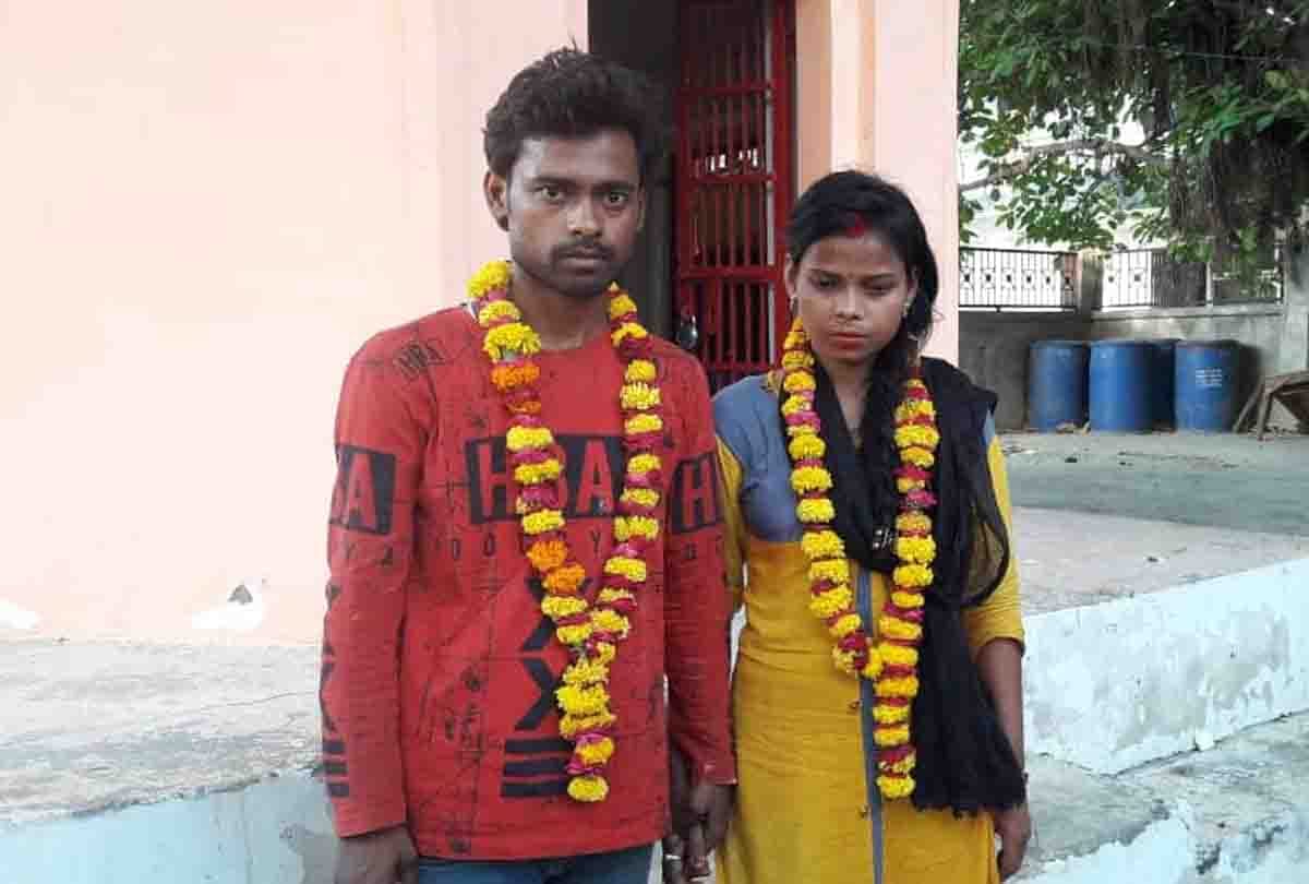 Love Couple Marriage In Police Station at kanpur