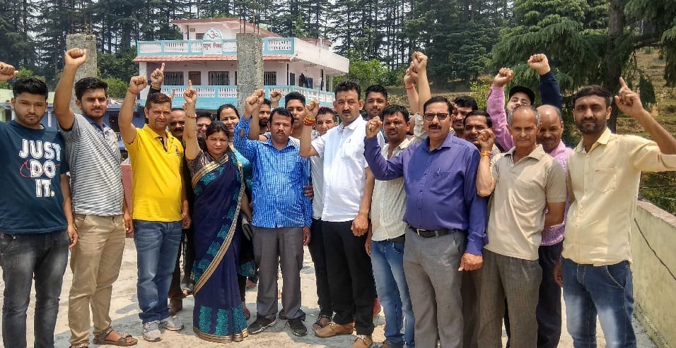 Water crisis protesters protest against water institution