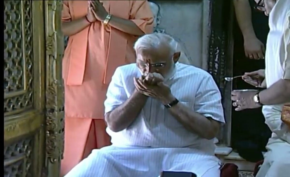 pm modi visit vishwanath temle in varanasi