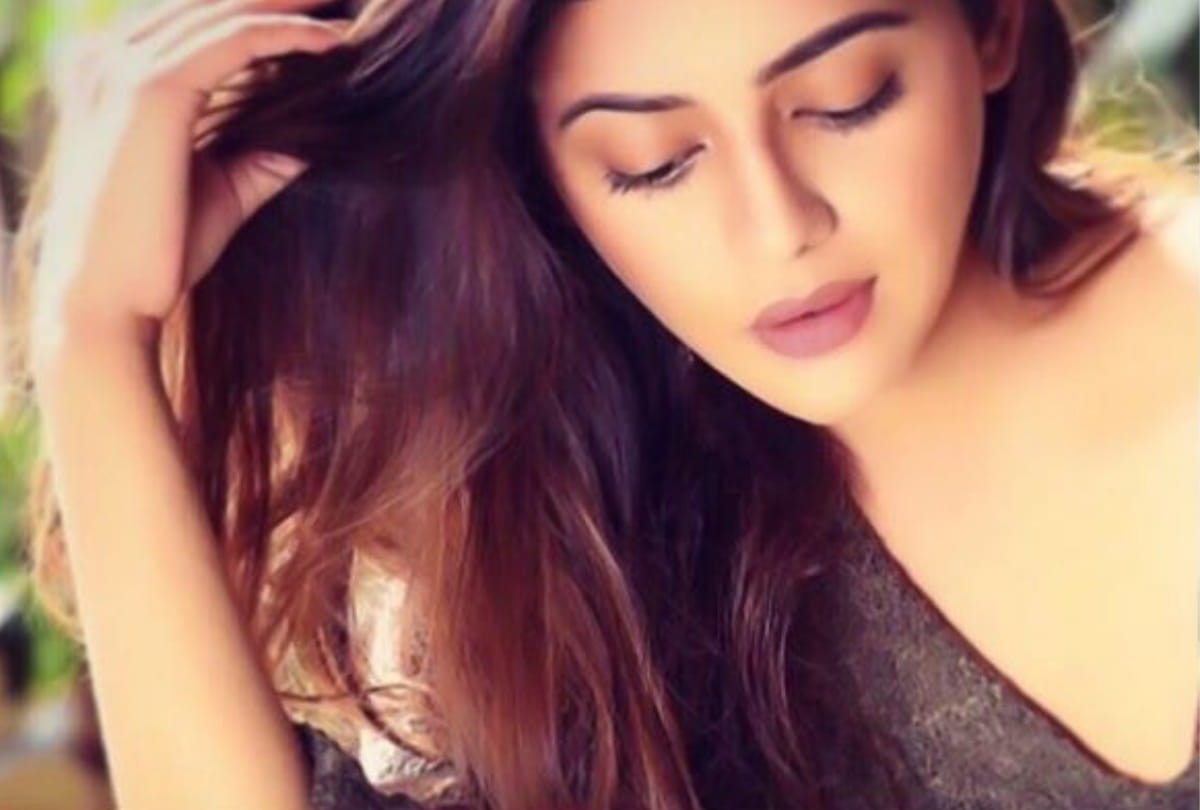 know all about Actor Ravi Kishan Daughter Riva Kishan, Debut Film Sab Kushal Mangal Trailer Launch