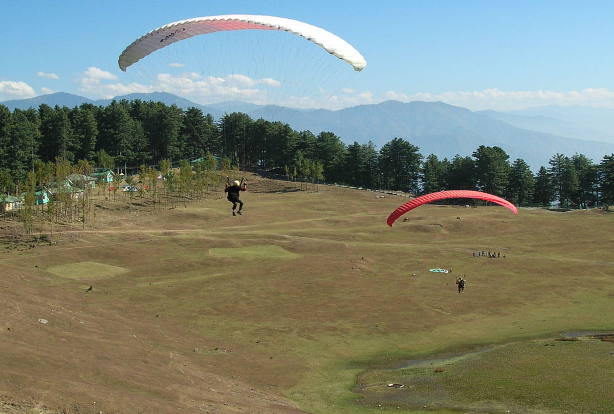 jammu kashmir tourist places for 15 days tour in state, tracking, snow sites, boating and valley