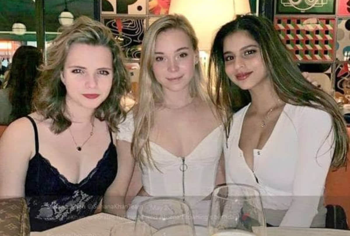 Suhana Khan spotted her friend birthday party pictures gone viral