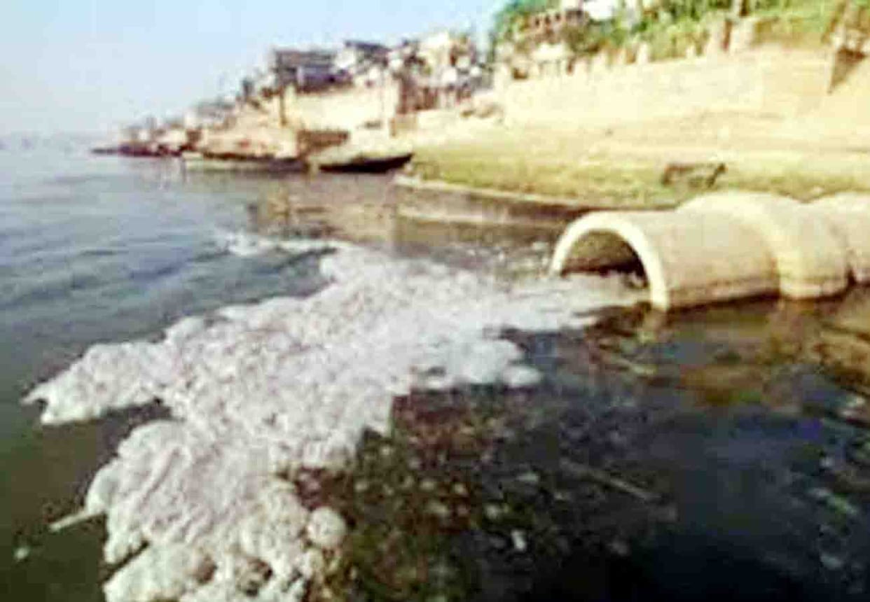 ordered to close 78 tanneries in Unnao and Banthar