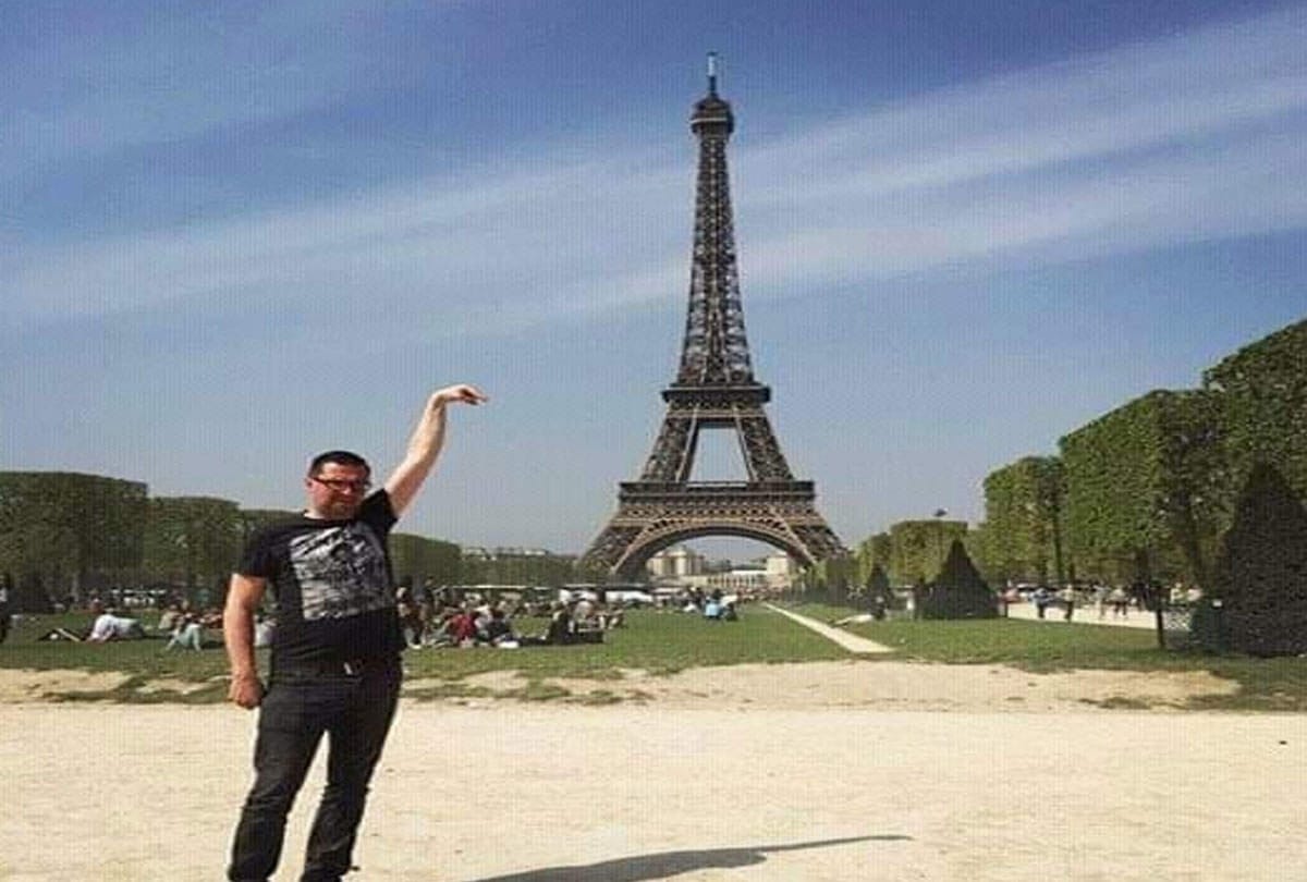 man asked for photoshop see what people did on twitter