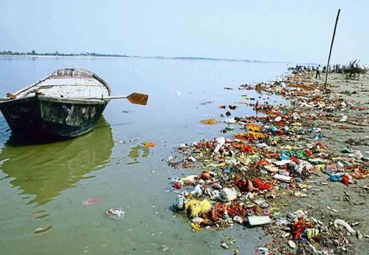 Kanpur: Pollution in Ganga increased by one and a half times, revealed by Pollution Control Board's report