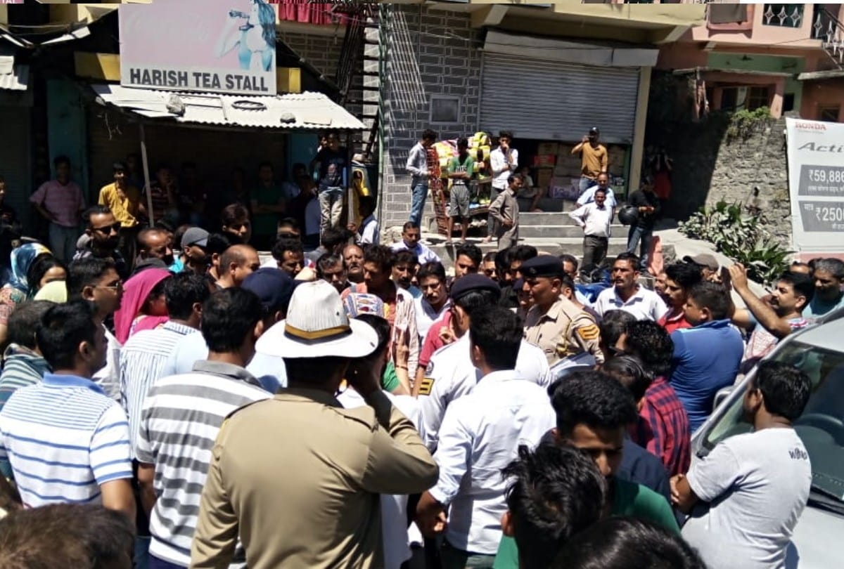 national highway chakka jam by public in chamba himachal pradesh