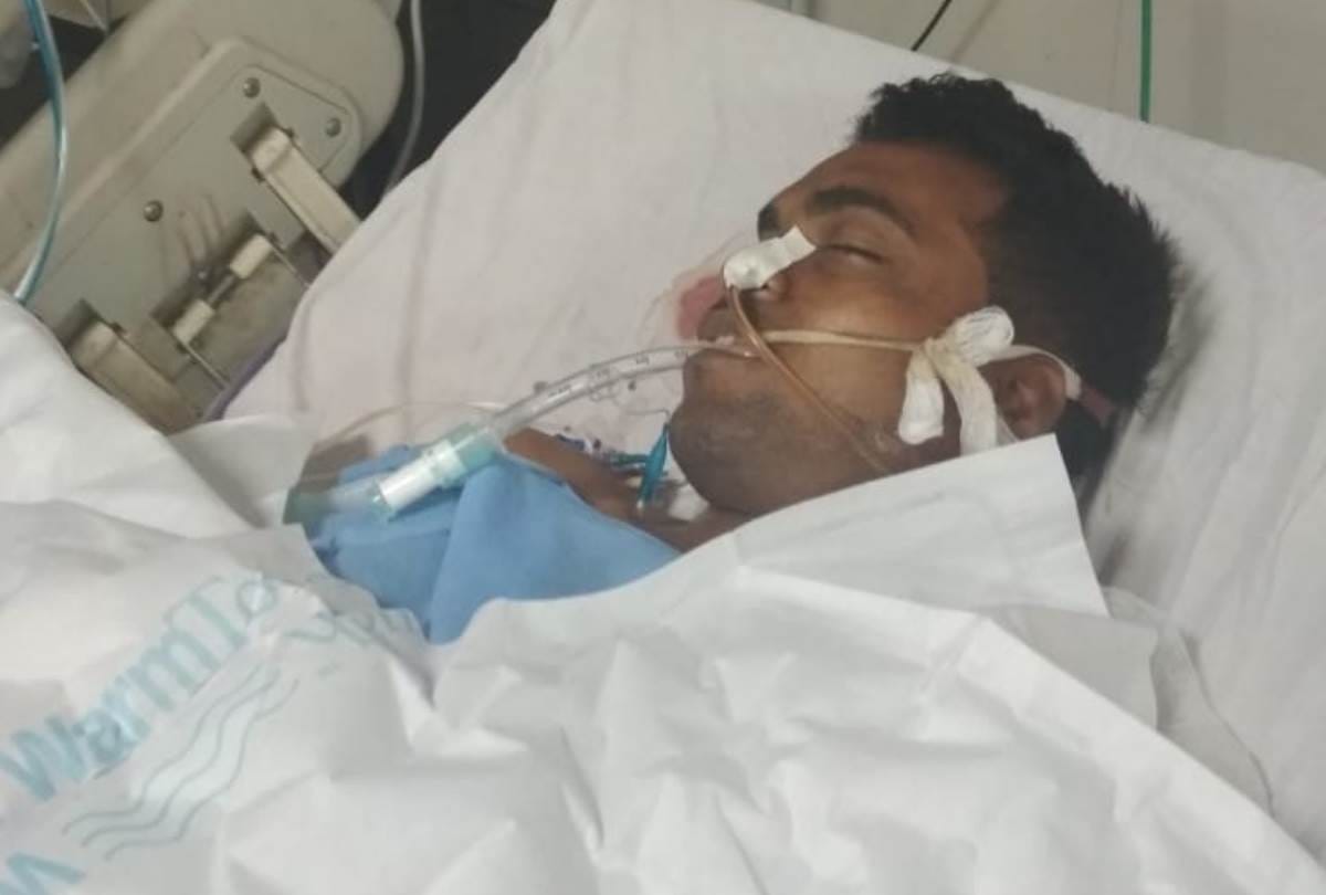 A man get shot by goons in thakurganj in Lucknow.
