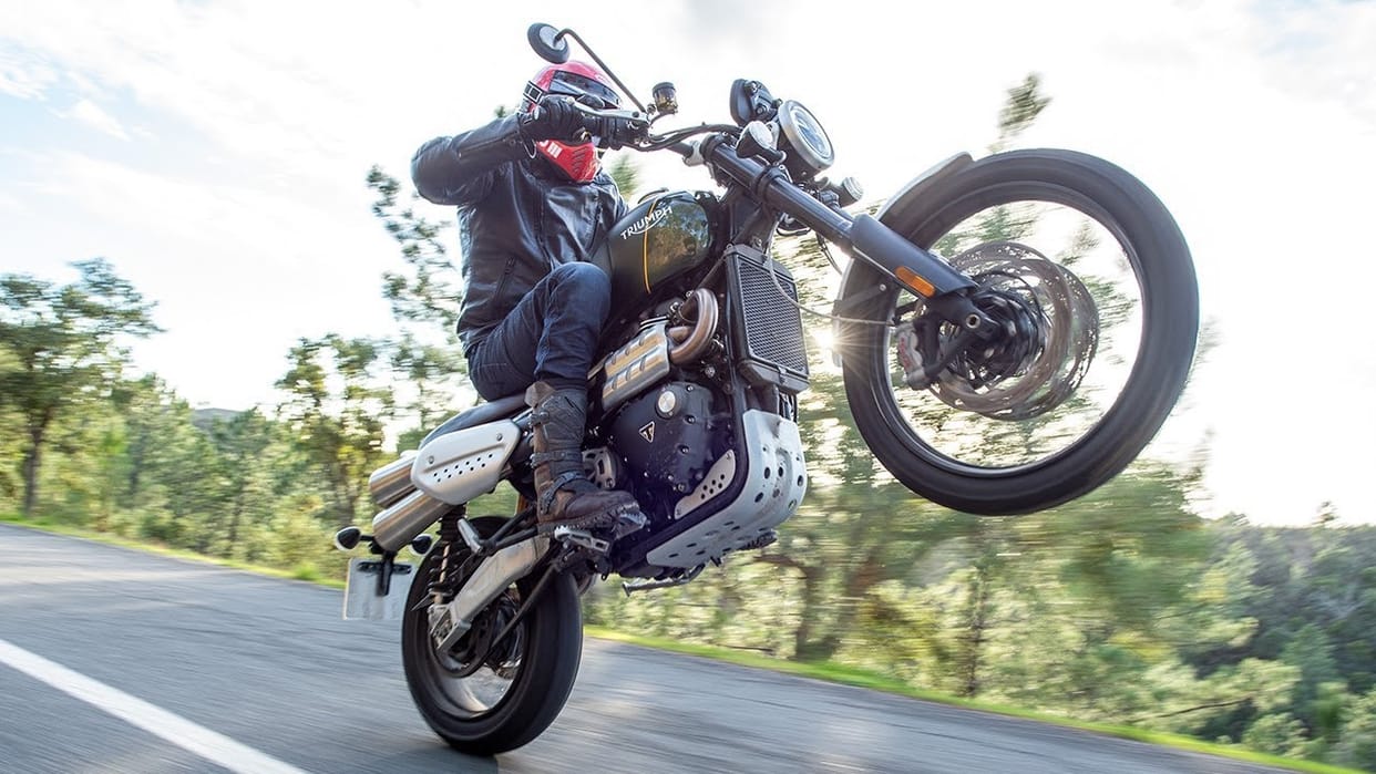 Police will work against stunt biking and rash driving with zero tolerance case will be filed Uttarakhand news