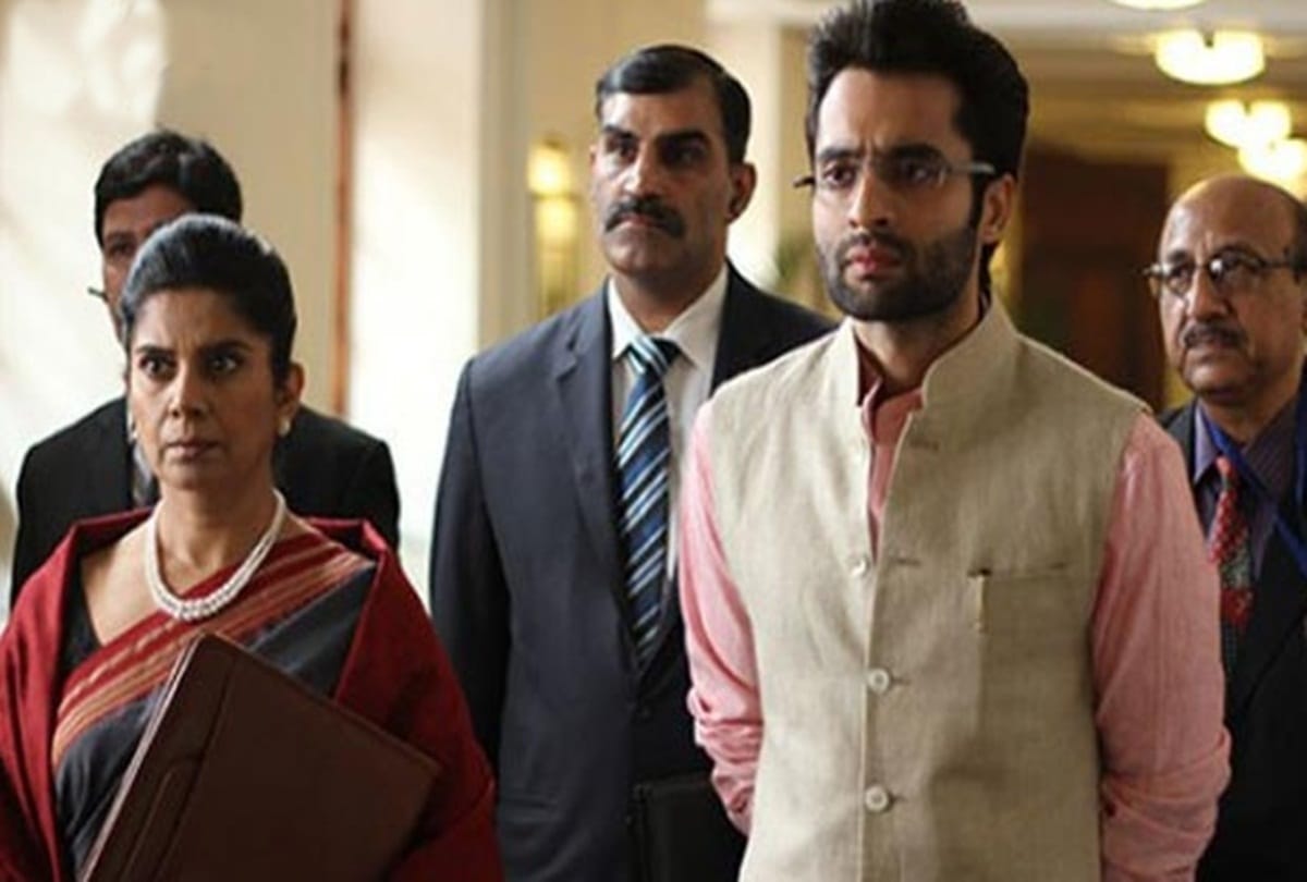 rajneeti, the accidental prime minister to nayak These films made on politics