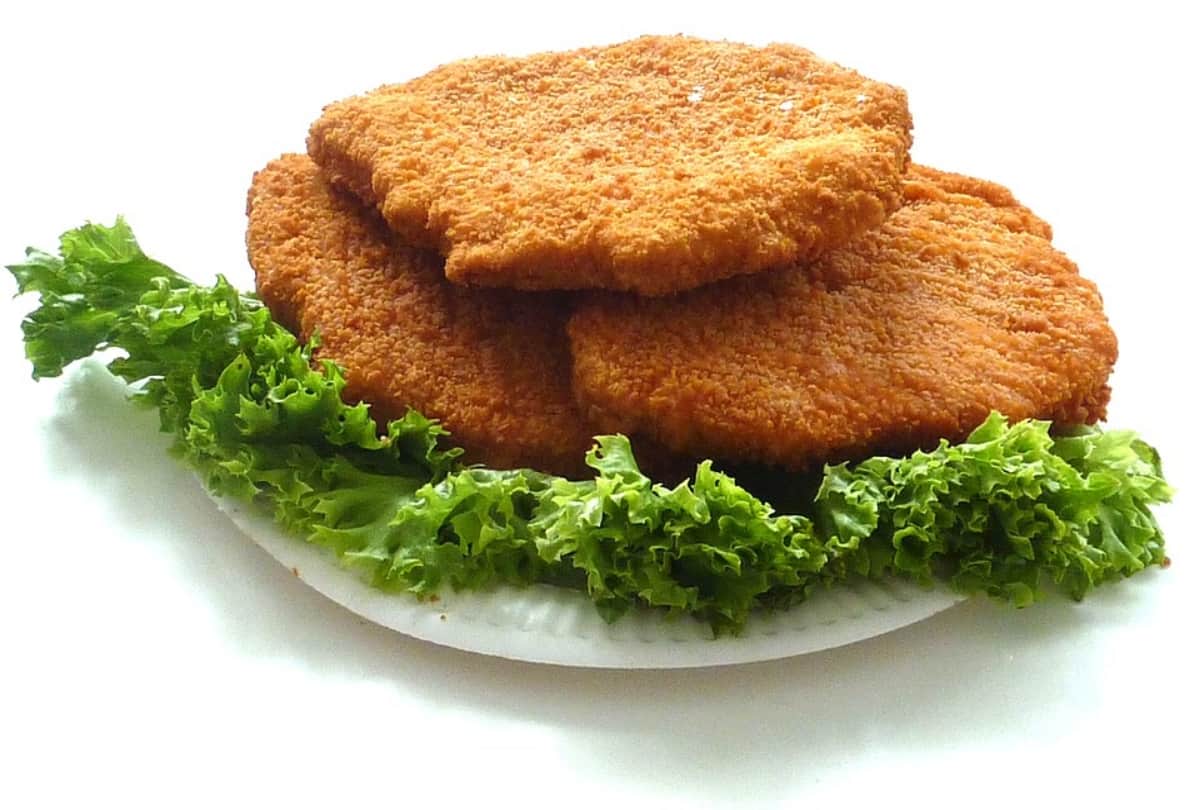 make easy corn pakoda in home with this recipe in monsoon
