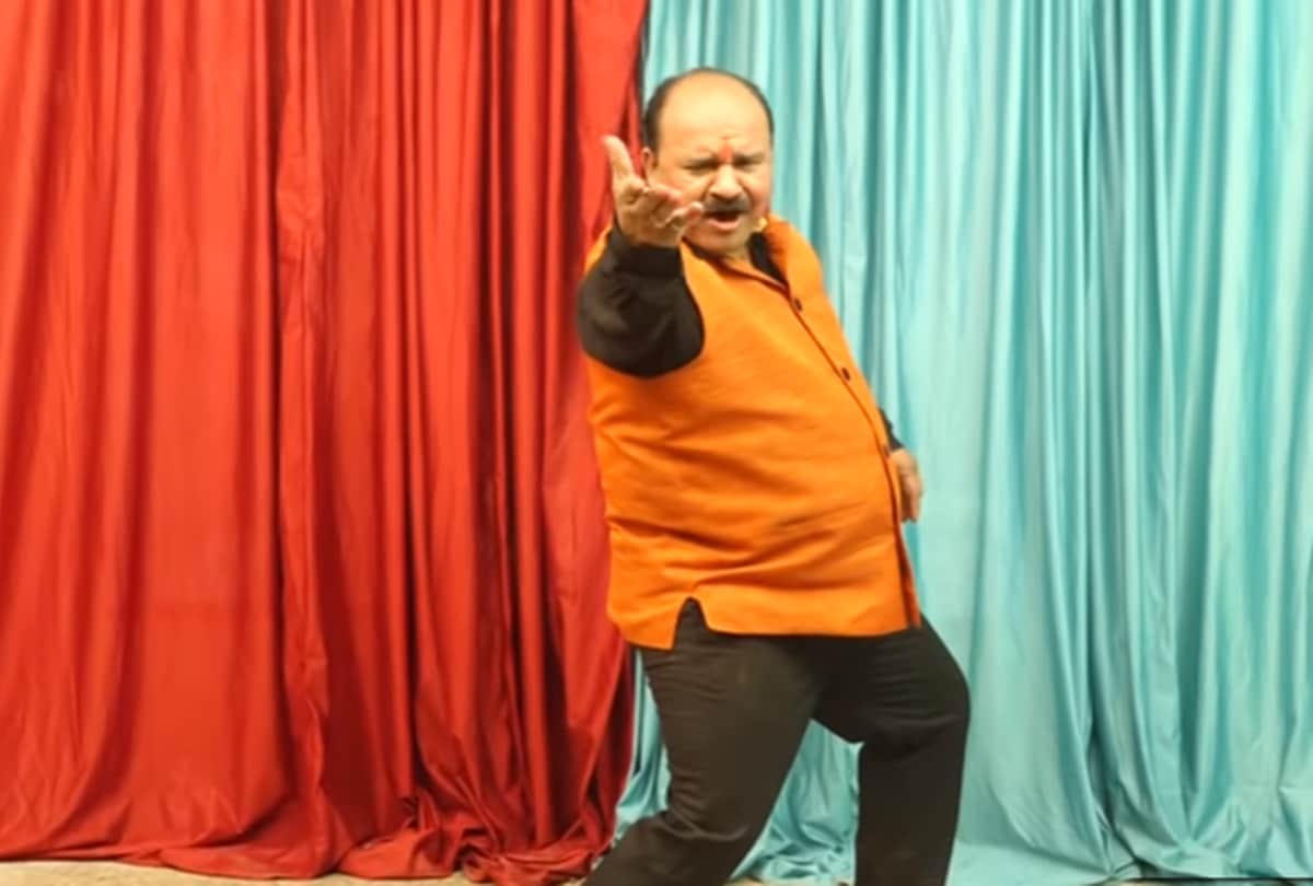 Dancing Uncle One More Video Khaike Pan Banaraswala Song Viral On Social Media