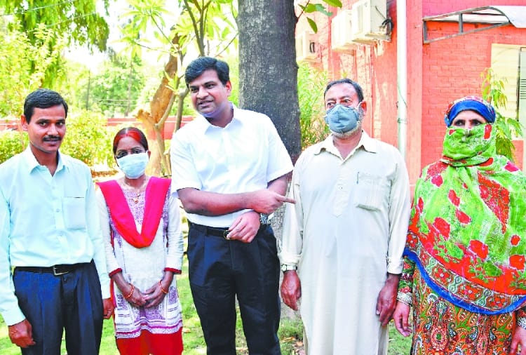 Two People of different sects saved life by donate Kidney to each other