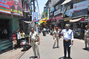improve manik chauk traffic system