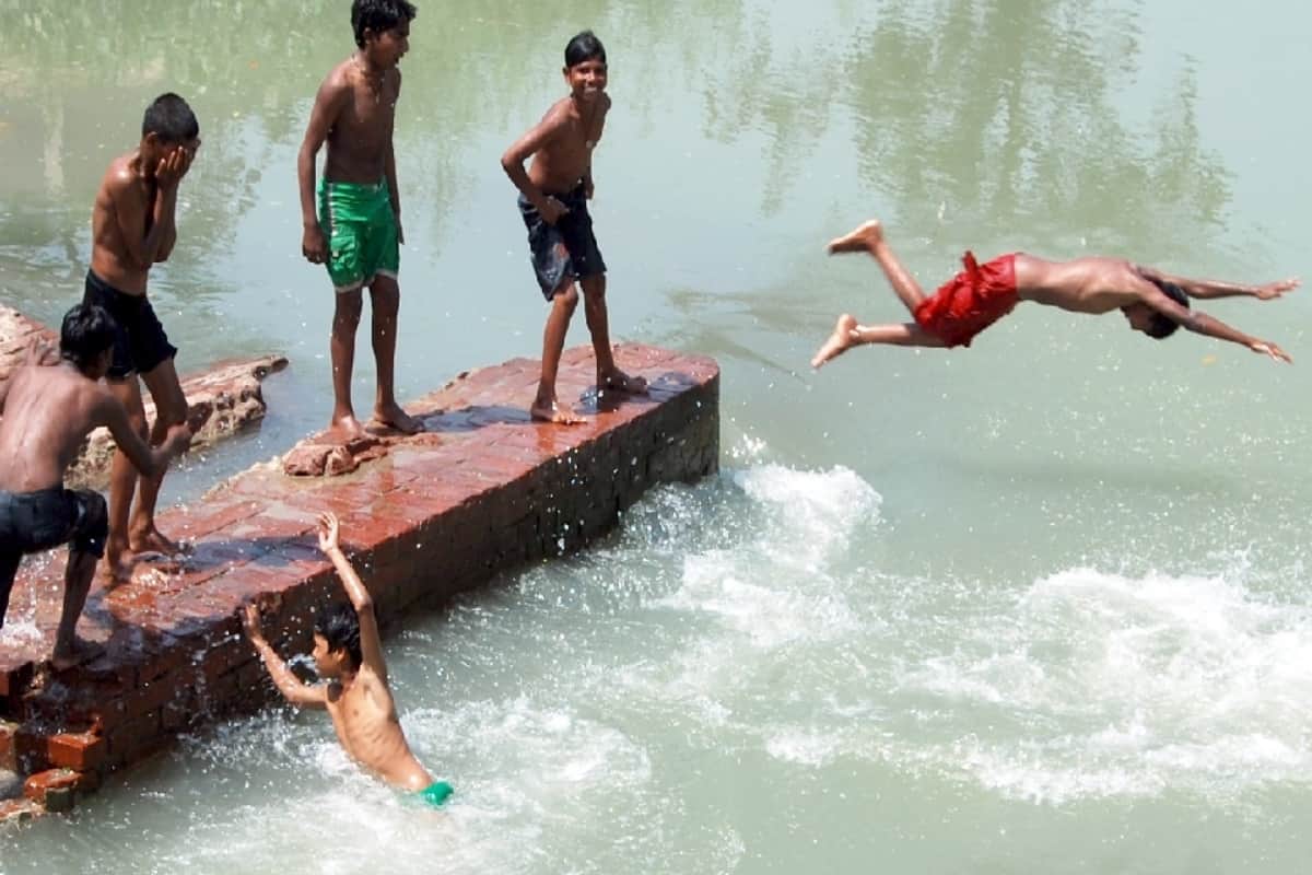 Temprature reached 43,  Wednesday is the warmest in the season