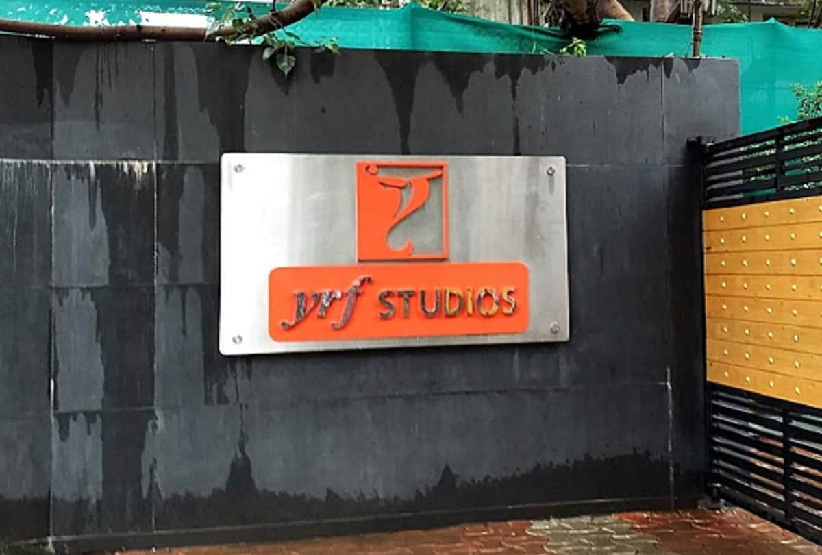 Yash Raj Films will make a bigger film prithviraj than mughal e azam