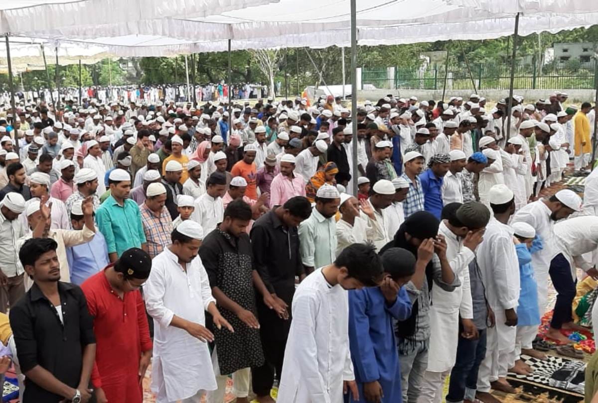 shia community protest against terrorism after alvida namaz