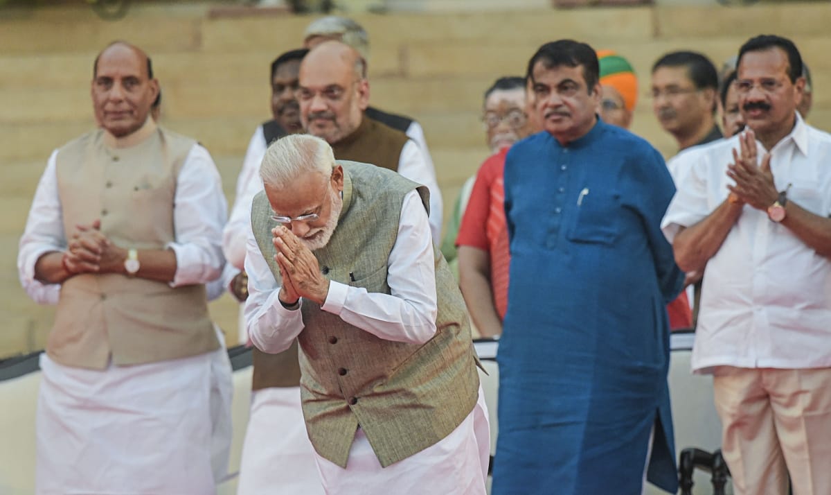 Ten famous faces of Prime Minister Modi's new cabinet