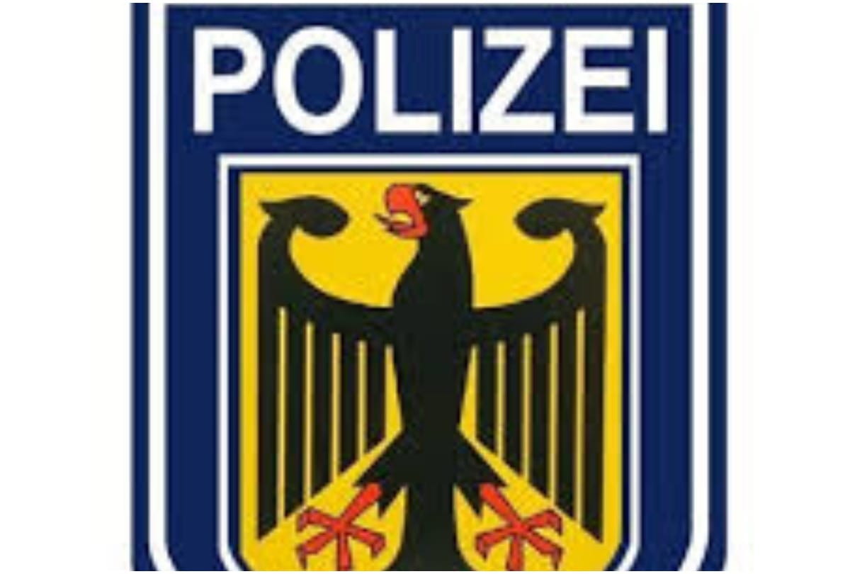 GERMAN COUPLE FORGET NEWBORN BABY IN TAXI