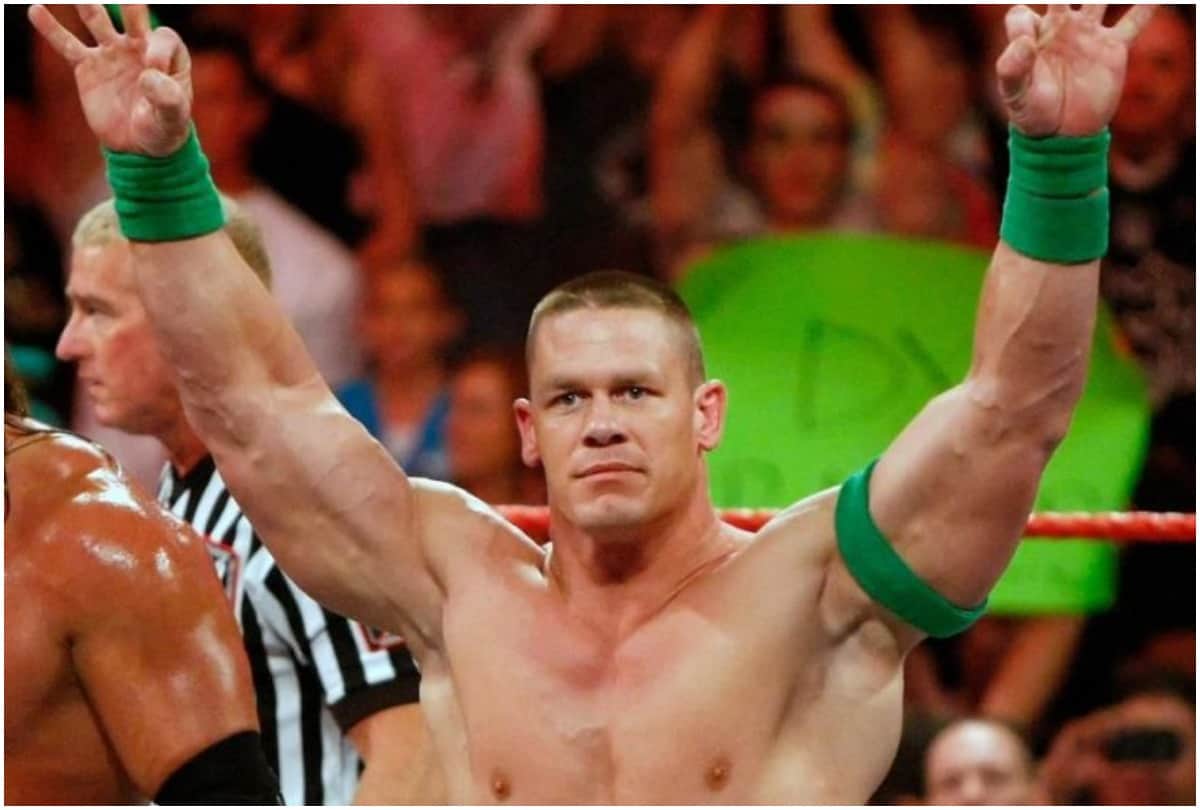 Coronavirus John Cena shared Amitabh Bachchan and Abhishek Bachchan photo after affected by covid 19