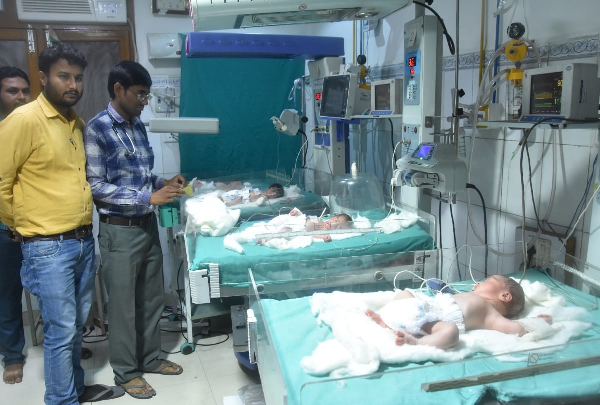 A women delivered four children in lucknow.