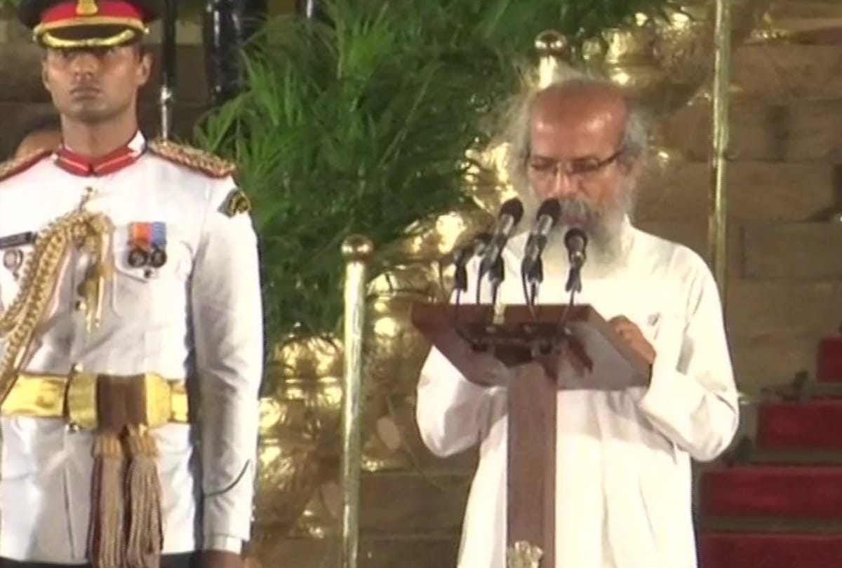 modi swearing ceremony odisha modi pratap chandra sarangi gets loudest cheers while taking oath