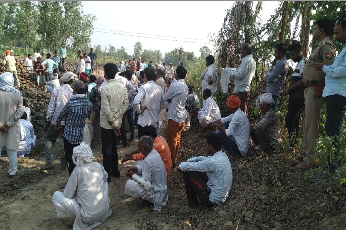 The funeral took place in the atmosphere of mother and two children in Shamli
