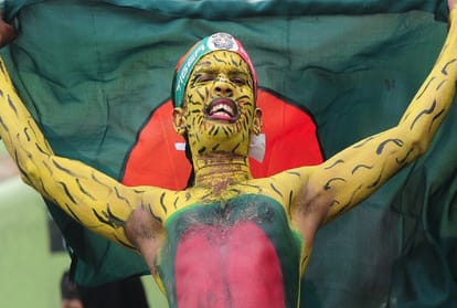 story of Bangladeshi cricket fan who turned to become tigerman for free tickets