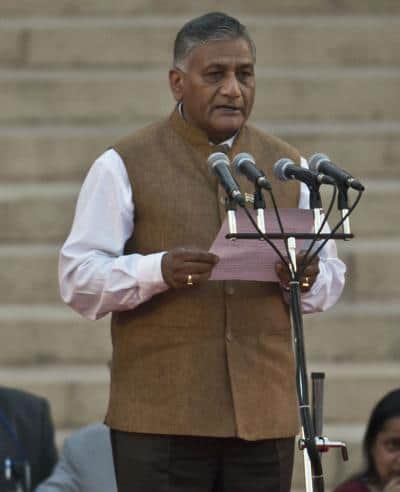 know education of new modi goverment's important ministers