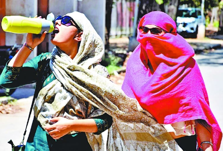 Weather Updates Temperature In Chandigarh Reached 43.5 Degree Celsius
