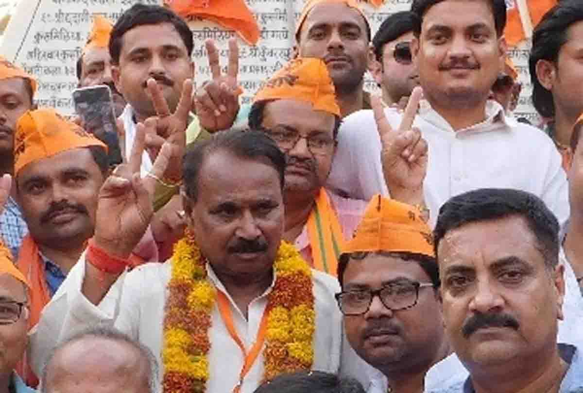one MP in team modi from 12 lok sabha seats of up