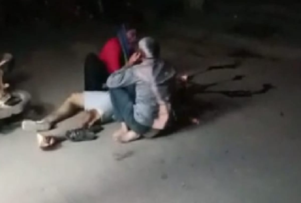 Jyoti nagar double murder case Video viral No one helped parents of injured