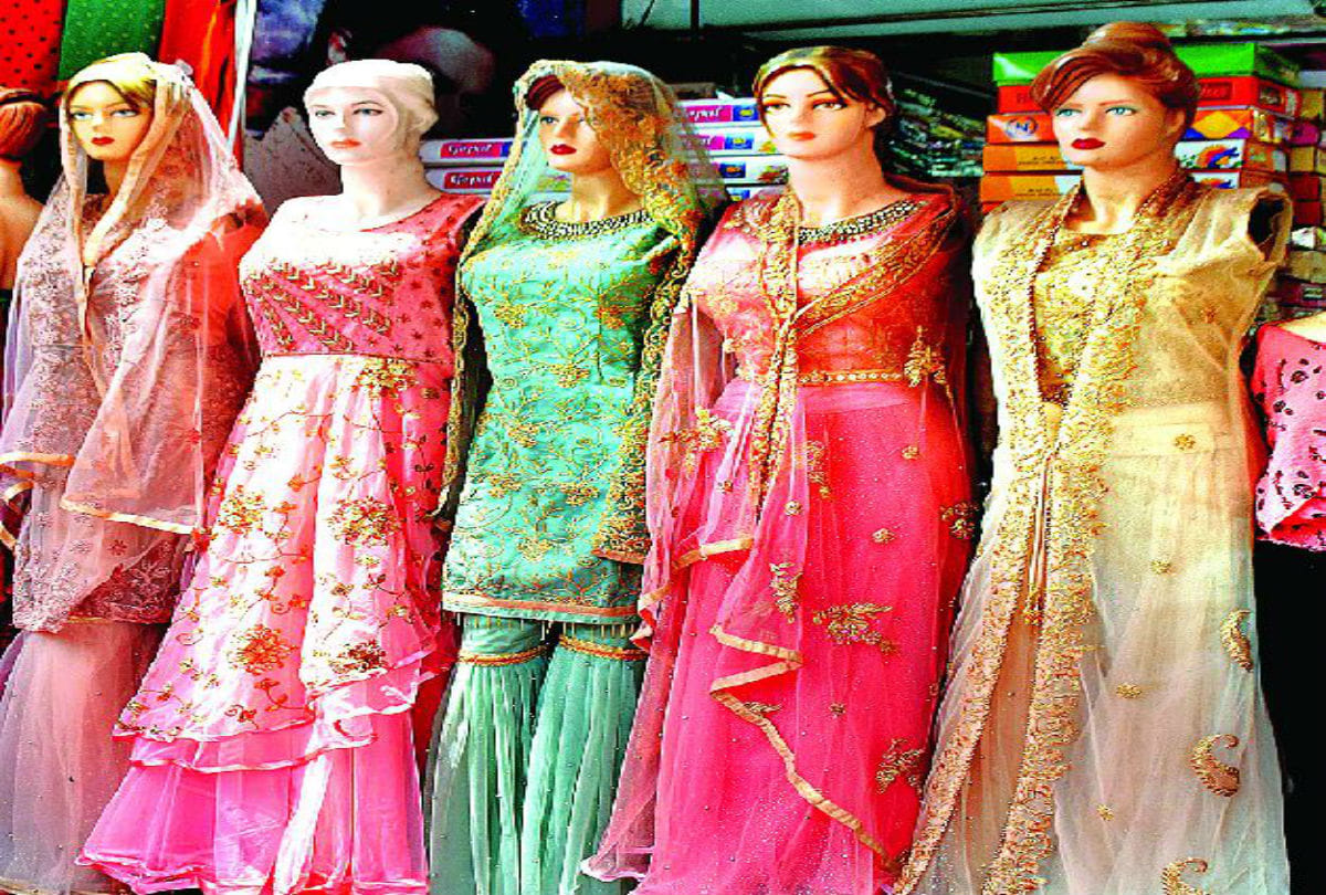 alia bhatt sharara most selling dress on eid shopping in agra